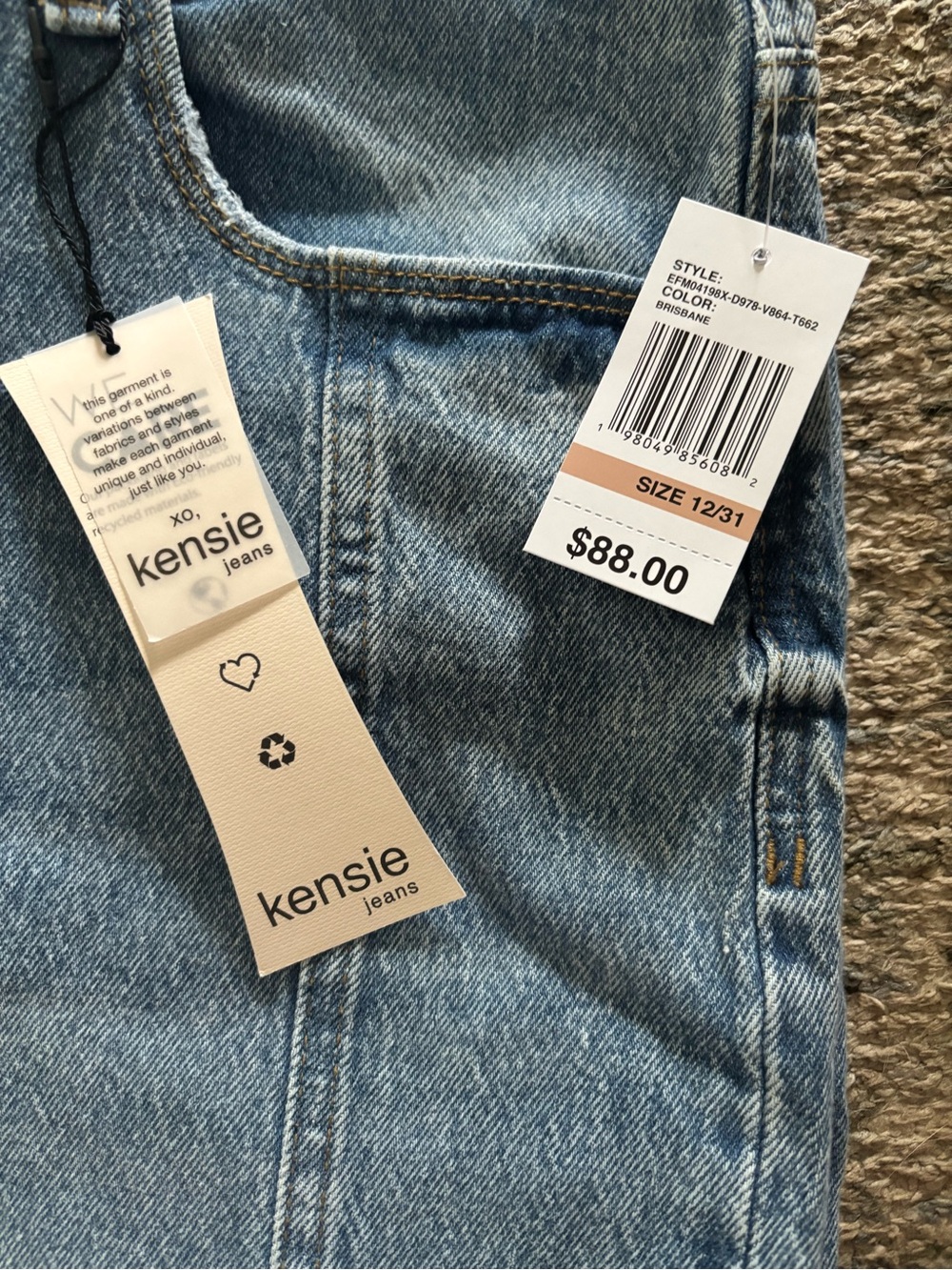 NWT- Kensie High Rise Barrel Jeans - Picture 2 of 5